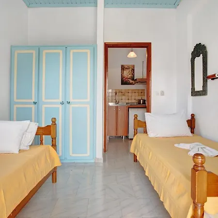 Areti Orfeas Budget Apartament
