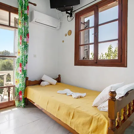 Areti Orfeas Budget * Zante